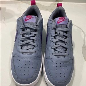 Nike Air Max 90 Girls Leather Shoes